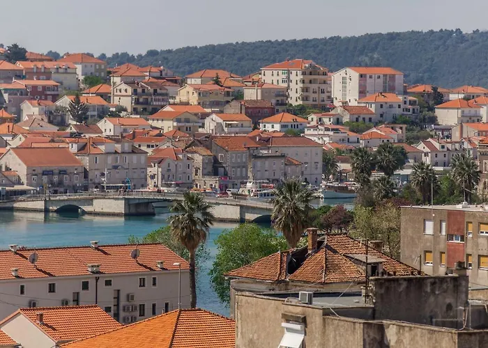 Tragurion شقة تروغير